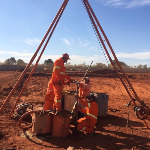 Sondagem à Percussão com Medida de Torque SPT-T